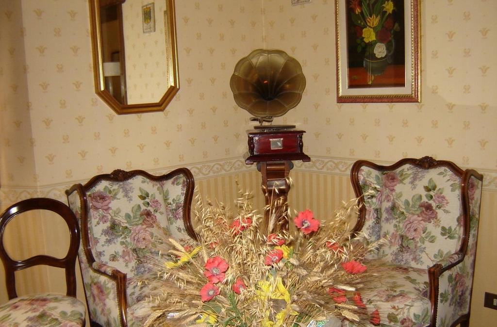 Hotel La Rosa 3*