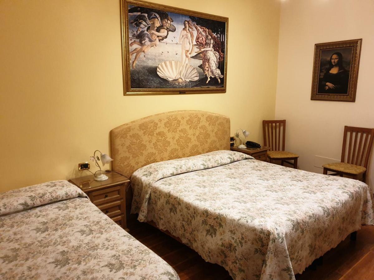 La Rosa 3* Ronta